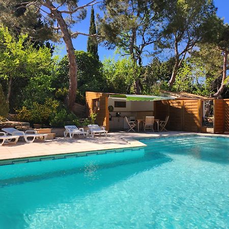 Domaine Les Gendalis Bed & Breakfast Saint-Saturnin-lès-Avignon Exterior photo